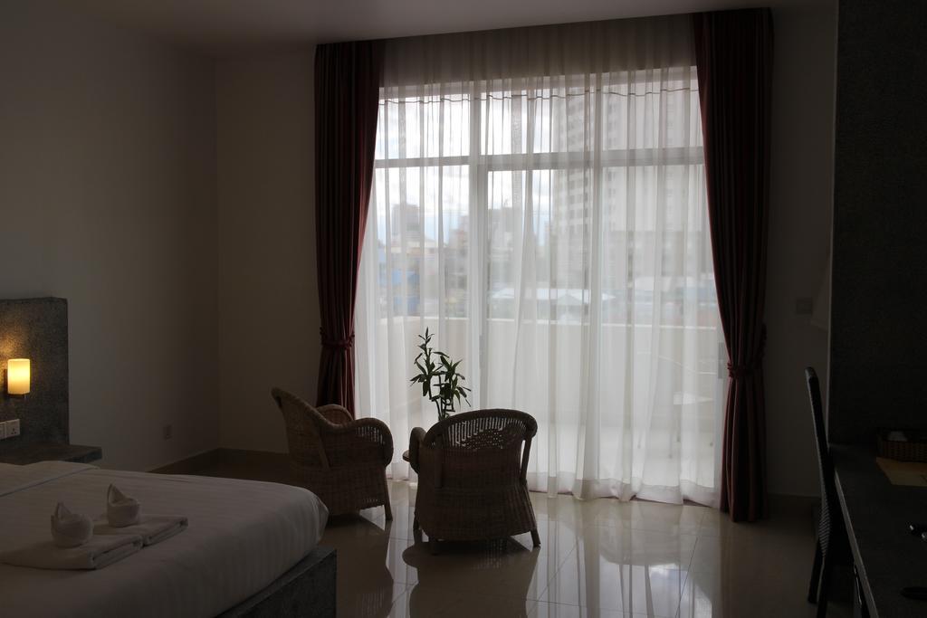 K9 Riverside Hotel Phnom Penh Eksteriør bilde