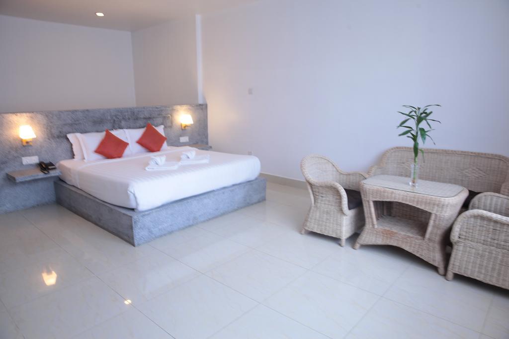 K9 Riverside Hotel Phnom Penh Eksteriør bilde